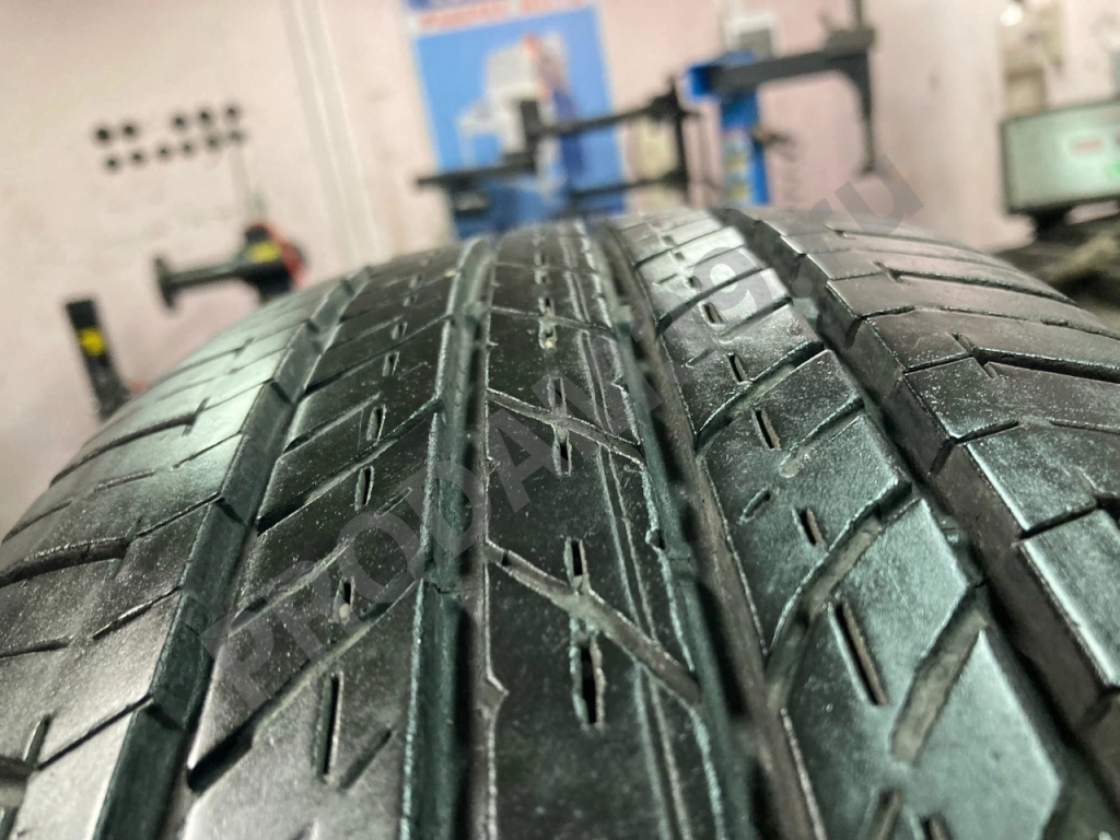Шины летние Bridgestone 215/70/17