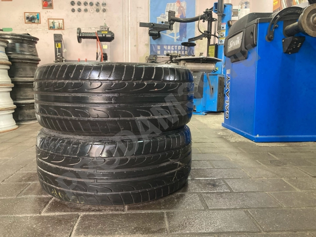 Шины летние Dunlop 215/45/16