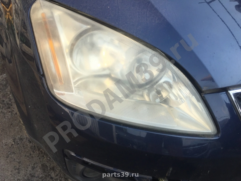Фара правая на Ford C-Max 1 поколение 03-07