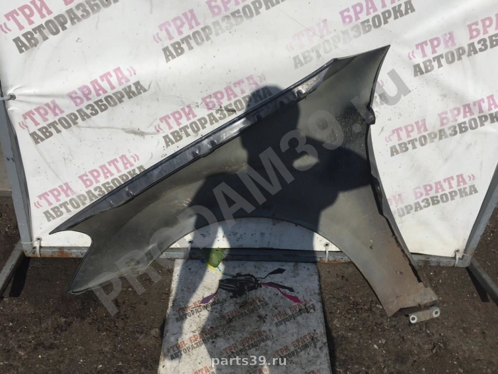 Крыло переднее правое на Mercedes-Benz M-Класс W164 05-08