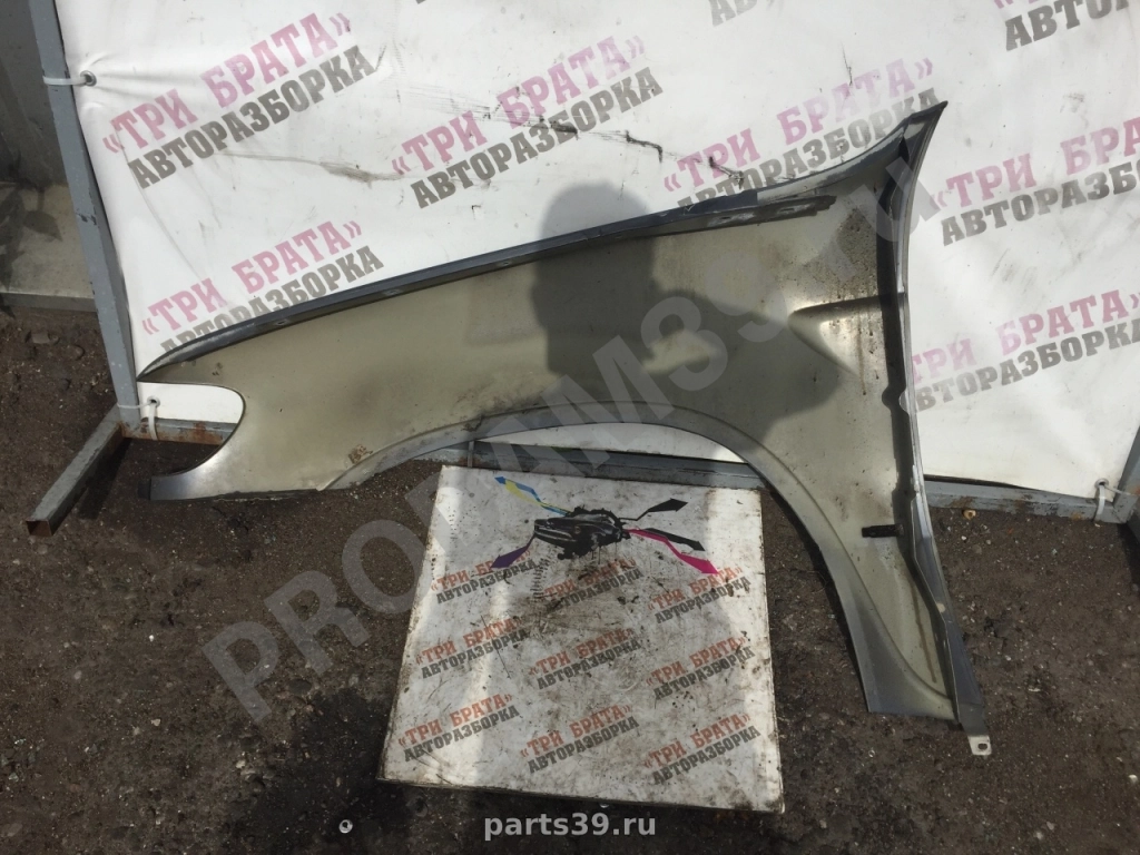 Крыло переднее правое на BMW X5 E53 99-03