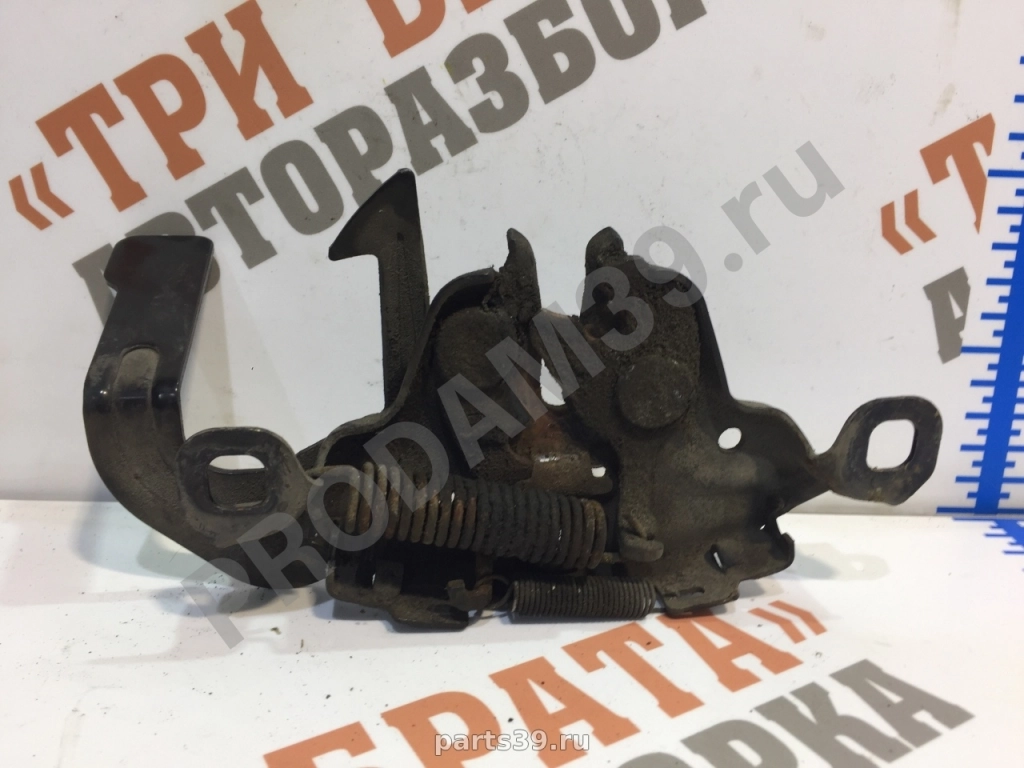 Замок капота на Nissan Primera P12 01-08