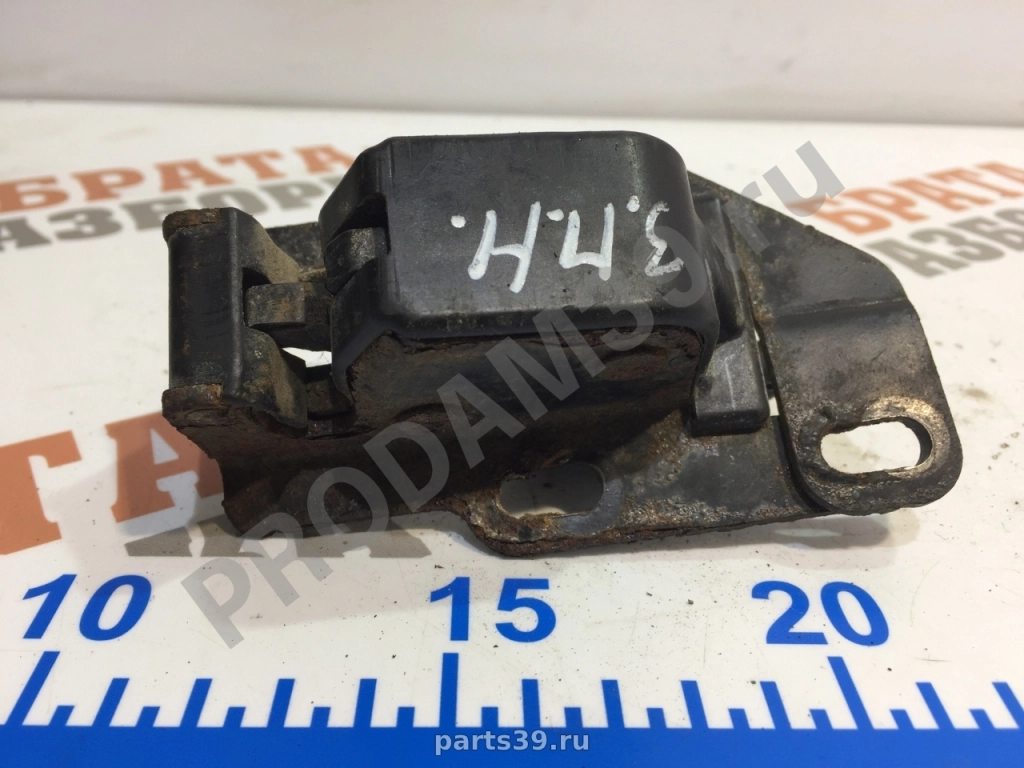 Замок двери задний правый на Peugeot Partner 2 поколение 08-12