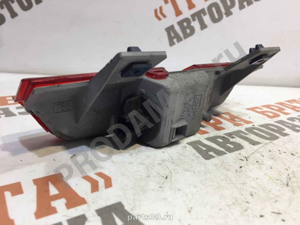 Дополнительный стоп на Toyota RAV4 2 поколение 00-03