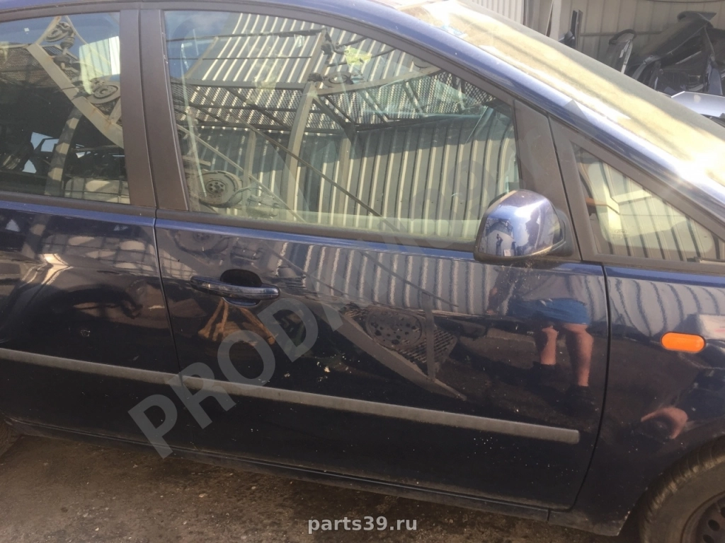 Дверь передняя правая на Ford C-Max 1 поколение 03-07