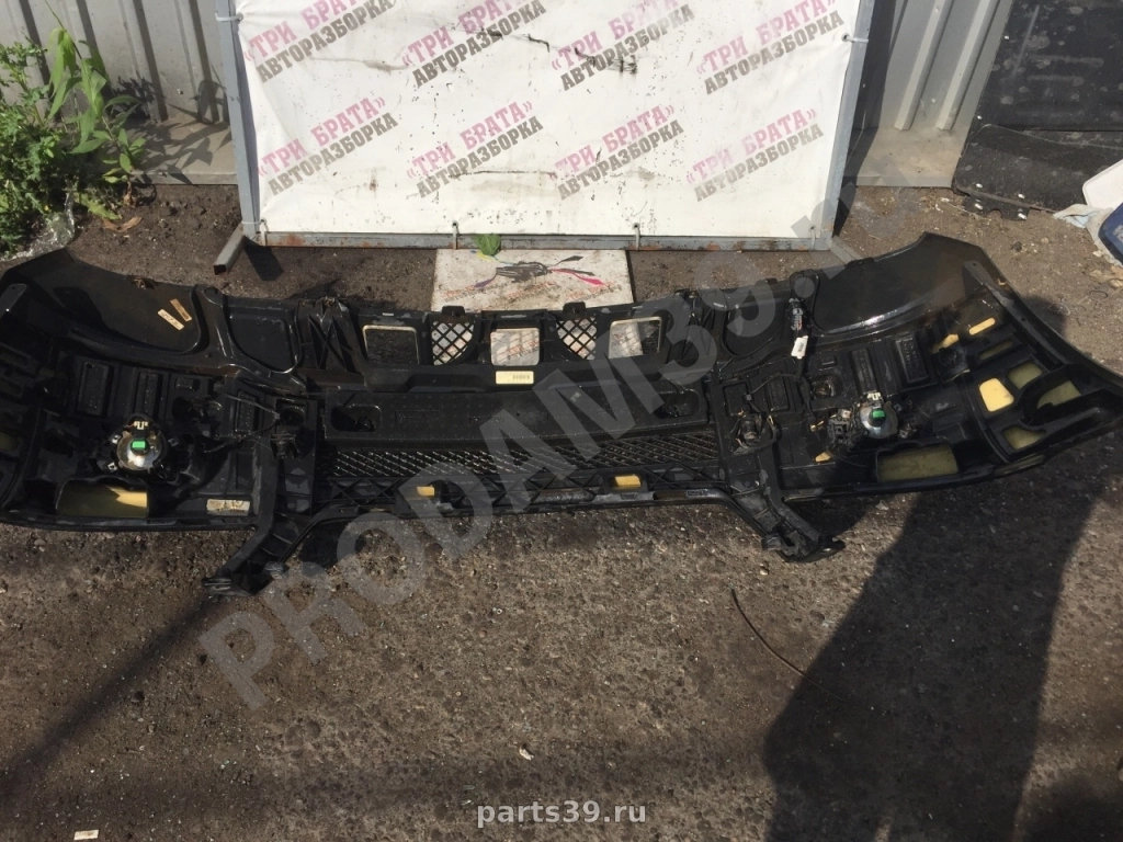 Бампер передний на Mercedes-Benz M-Класс W164 05-08