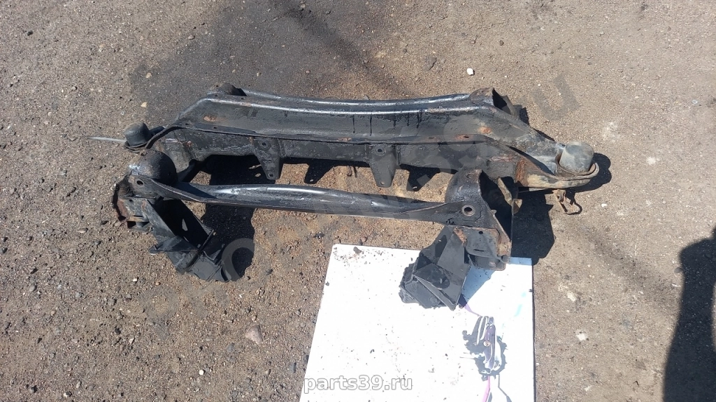 Балка передняя на Mercedes-Benz Sprinter Sprinter (W901, W902, W903, W904) 95-07