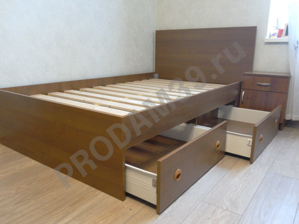 Односпальная кровать Happy 94x204 с выдвижными ящиками