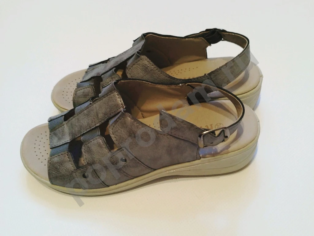 Женские босоножки 38р.