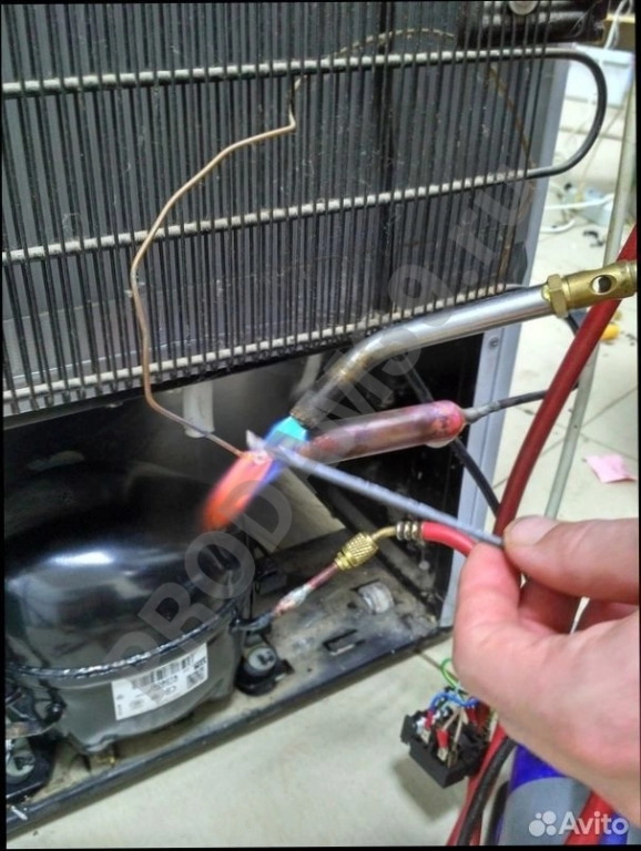 Ремонт стиральных машин Ремонт холодильников