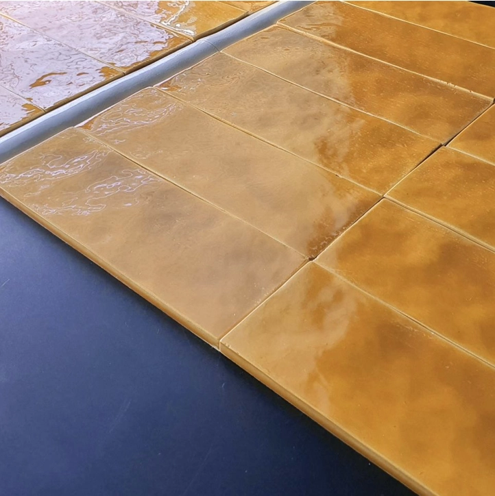 Дизайнерская плитка ручной работы, модель 