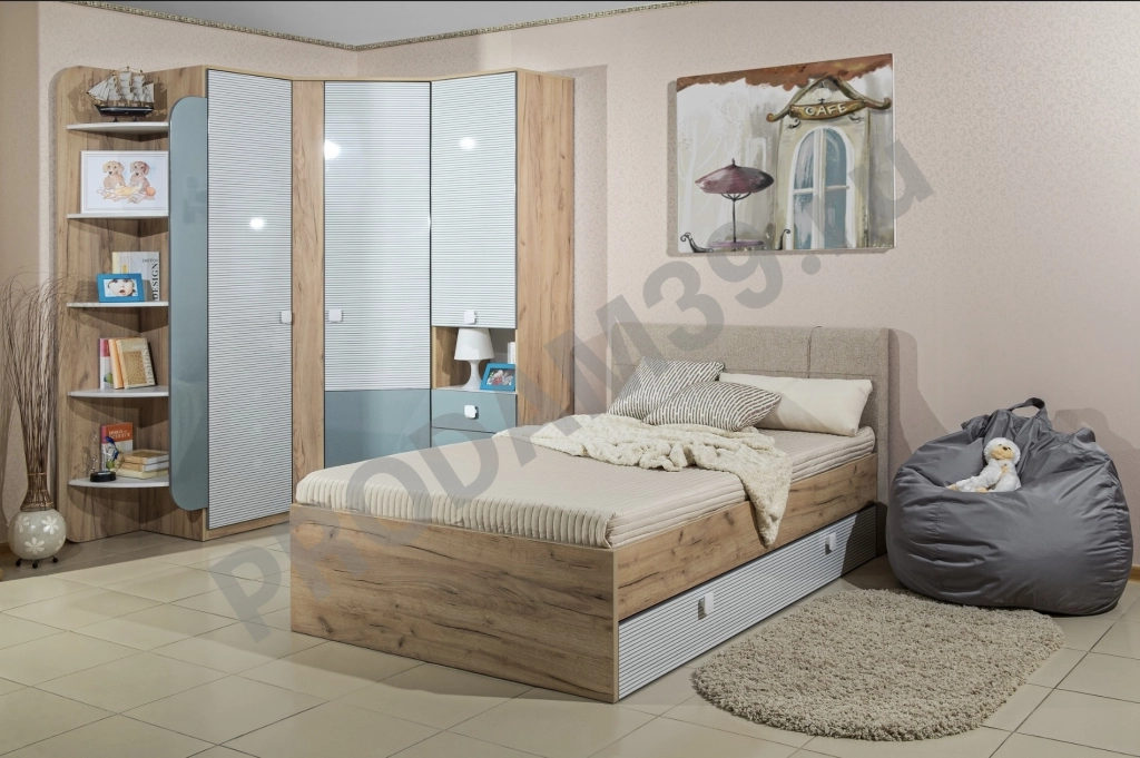 Мебель для молодежной комнаты 