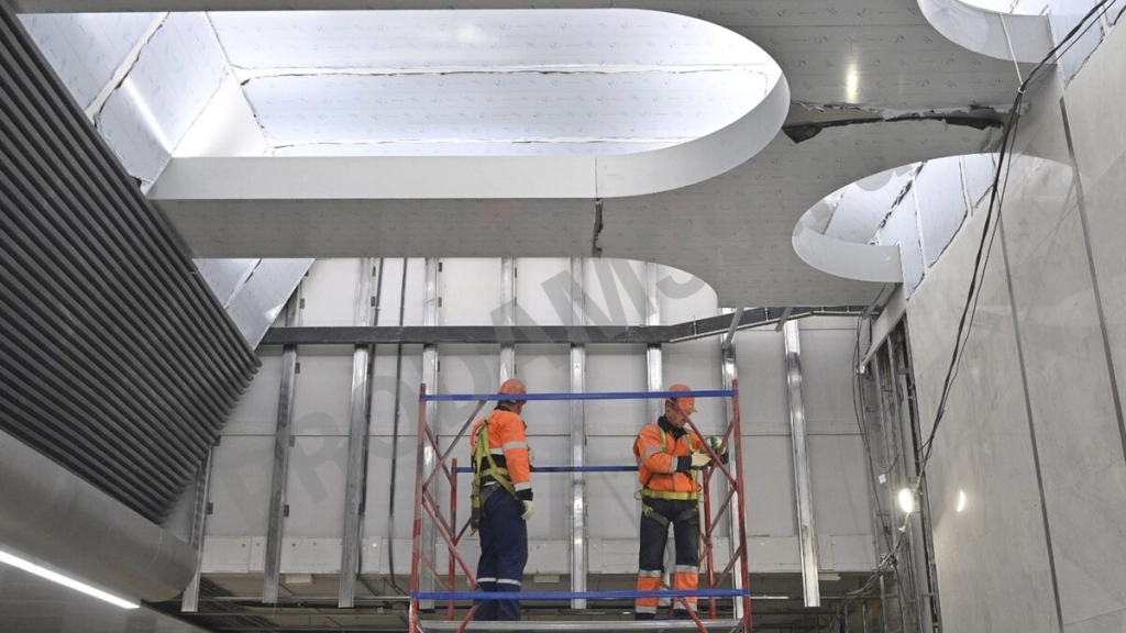 Монтаж освещения, внутренние и внешние работы