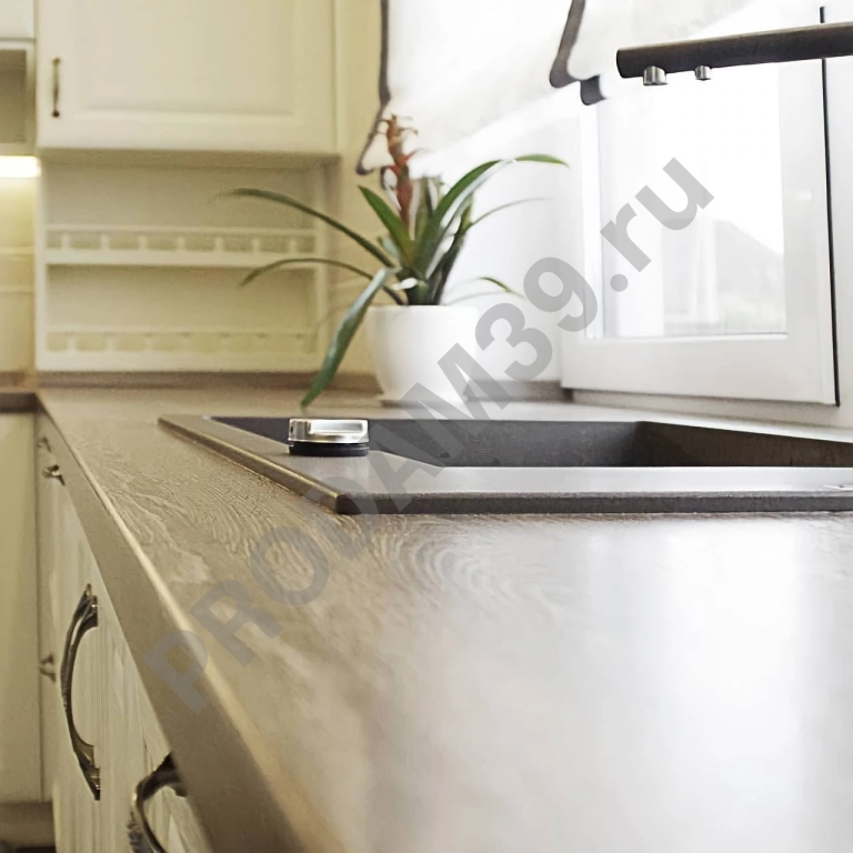 П-образная кухня от студии Mykitchen