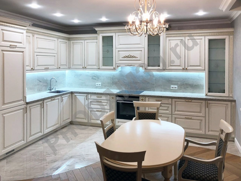 Классическая кухня от студии Mykitchen