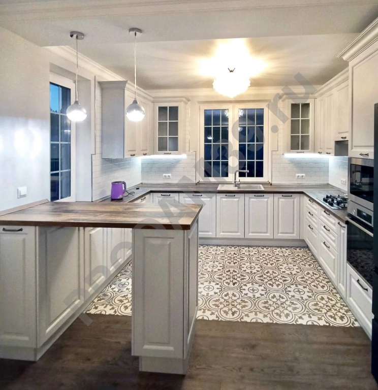 Классическая кухня от студии Mykitchen