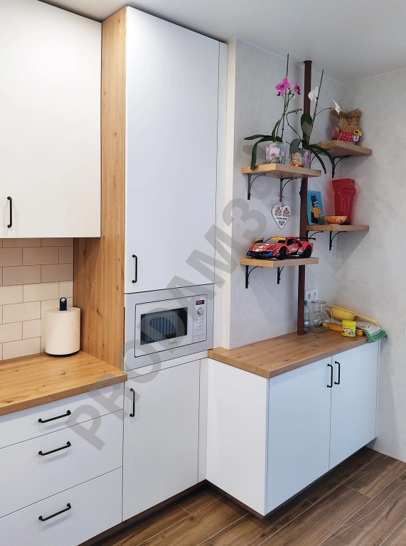 Г-образная кухня от студии Mykitchen