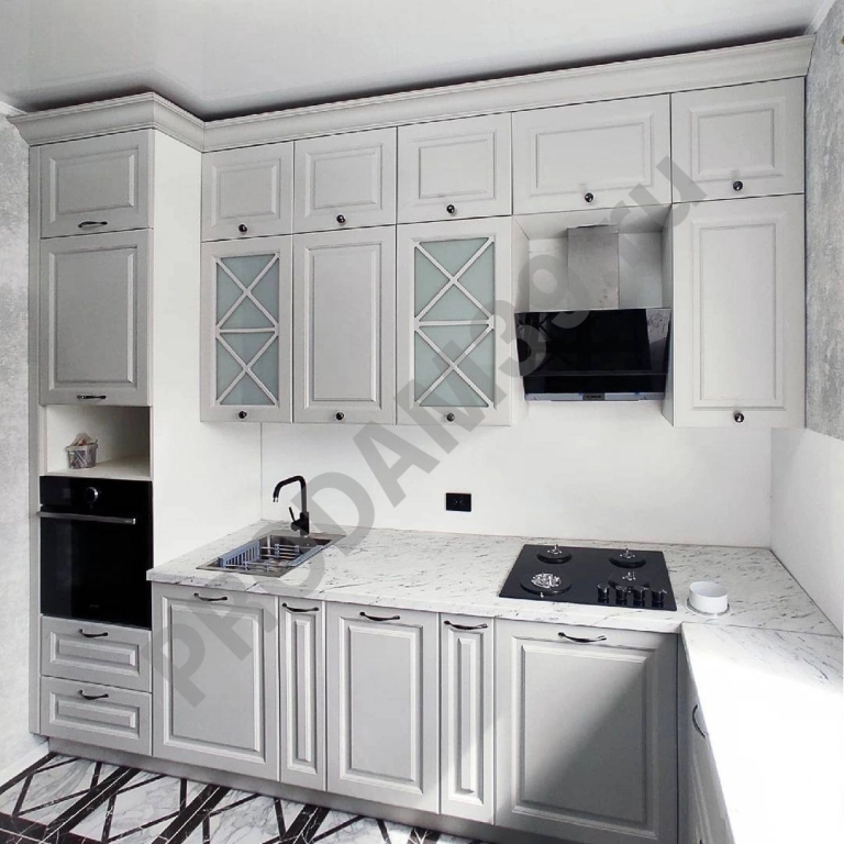 Кухня в стиле современной классики от студии Mykitchen