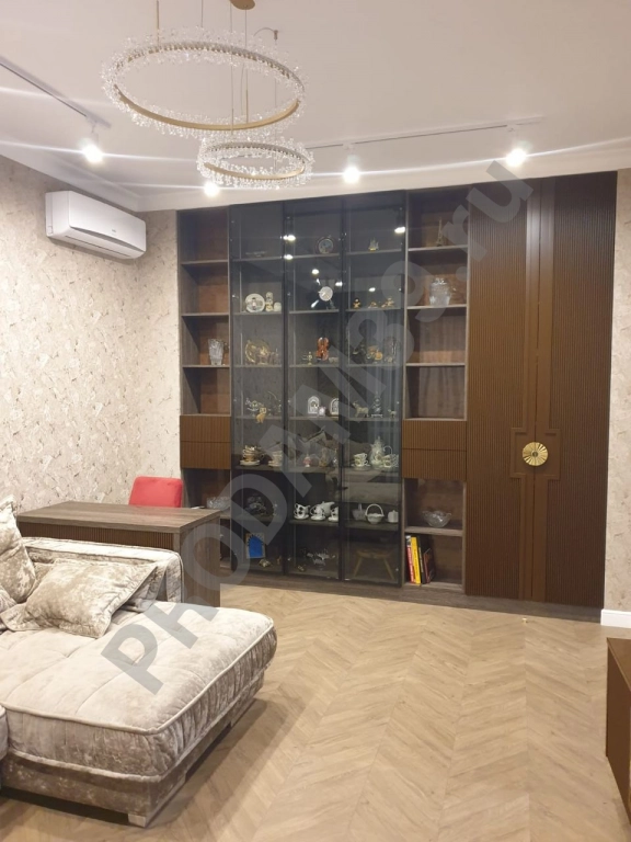 Встроенный шкаф от студии мебели Mykitchen