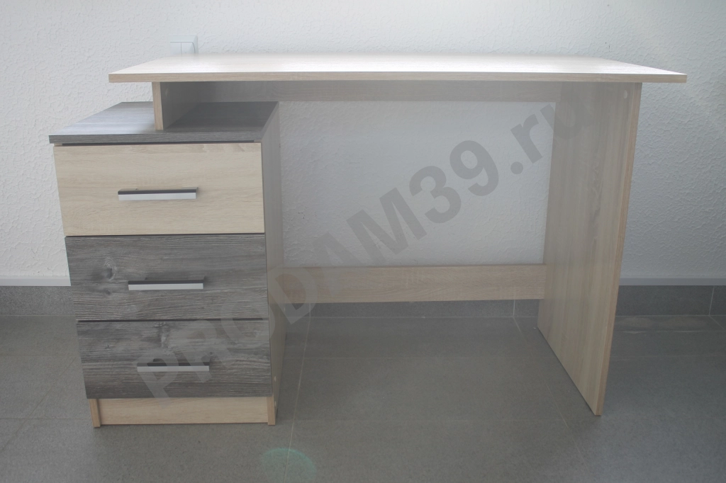 Стол компьютерный №8