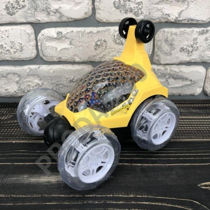 Машинка-перевертыш на р/у