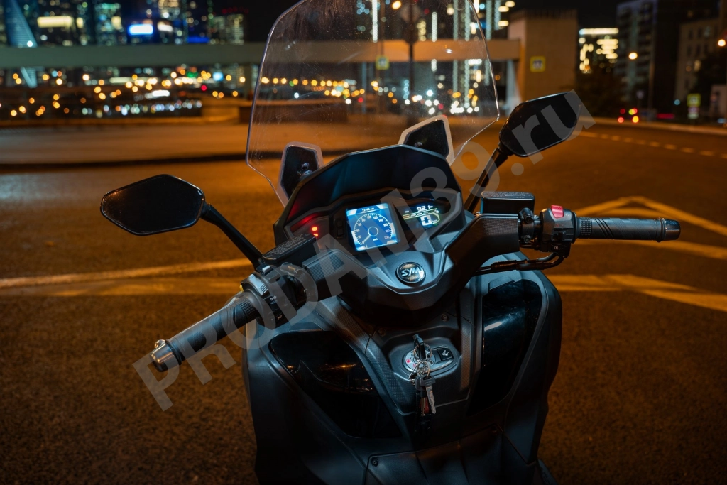 Максискутер SYM (Сим) MaxSym TL 500i черный