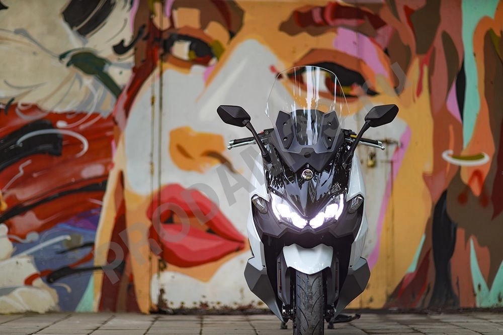 Максискутер SYM (Сим) MaxSym TL 500i белый