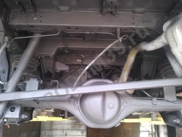 Пескоструйная очистка рамы от внедорожника джип