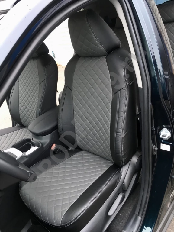 Чехлы Тойота из экокожи РОМБ, разные цвета