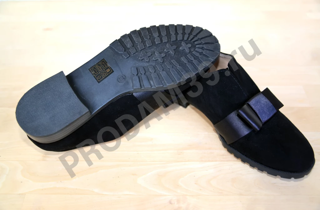 Туфли замшевые женские черные, 38 размер