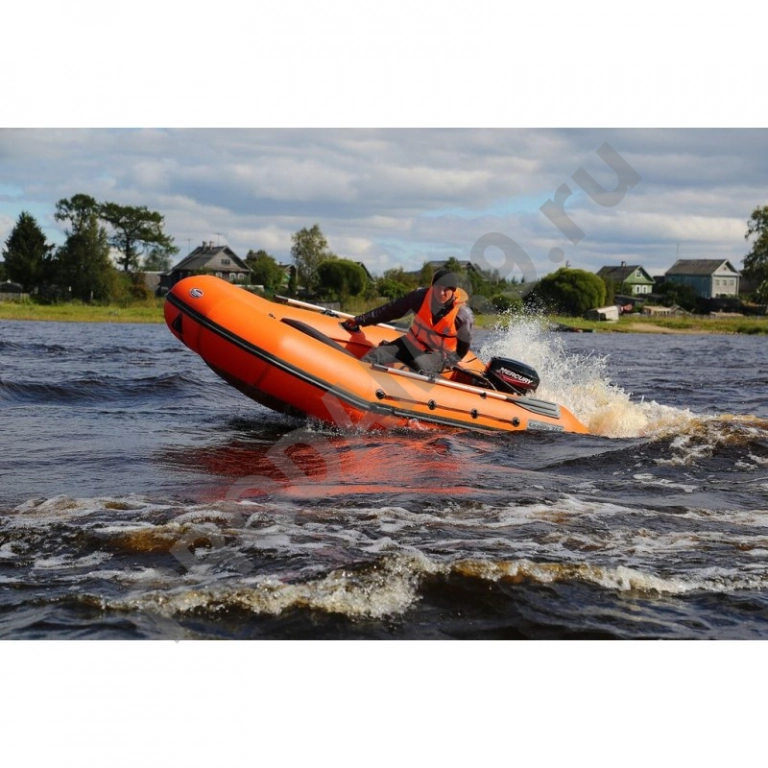 Лодка СКАЙРА 355