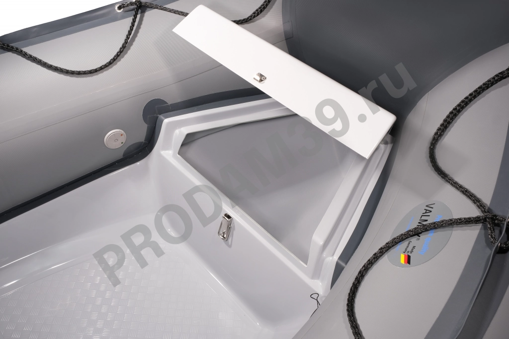 Лодка НАВИГАТОР 380R PRO