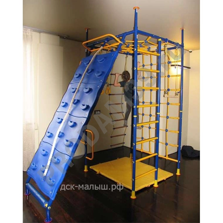 Детский спортивный комплекс пристенный 5-ти опорный со скалодромом