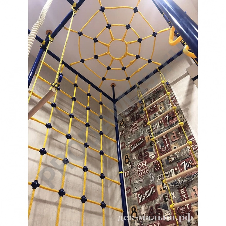 Детский спортивный комплекс пристенный 5-ти опорный с паутиной