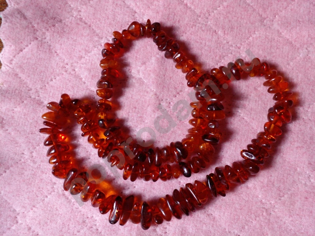Бусы янтарь