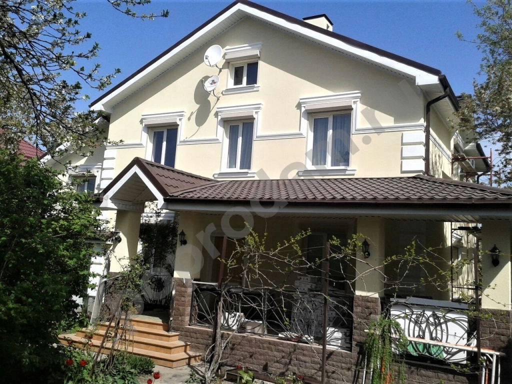 Покраска фасадов частных домов