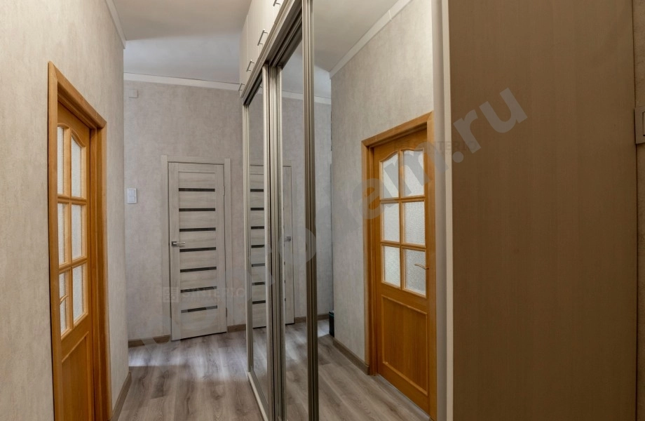 Шкаф на заказ «Мадалена»