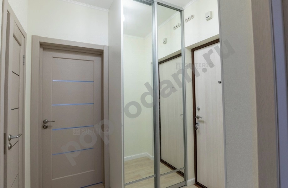 Шкаф на заказ «Фундан»