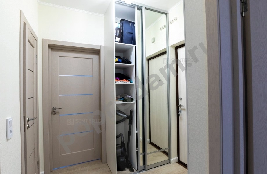 Шкаф на заказ «Фундан»