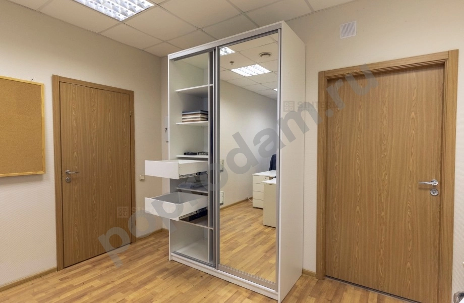 Шкаф на заказ «Далуш»