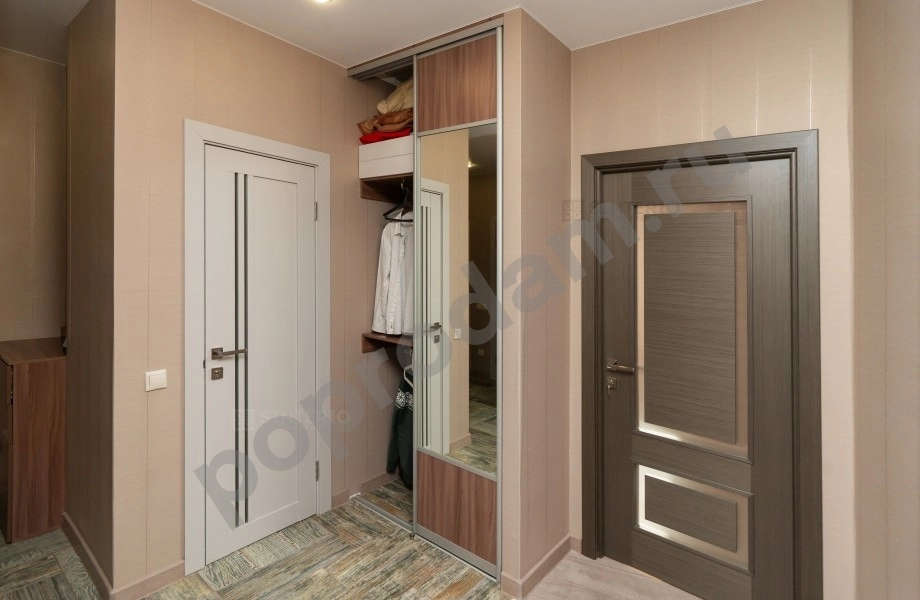 Шкаф на заказ «Визела»