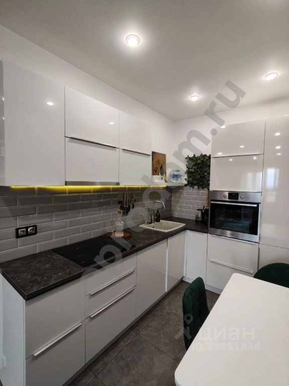 1-к кв. Москва пос. Коммунарка, ул. Бачуринская, 7к2 (42.0 кв.м)