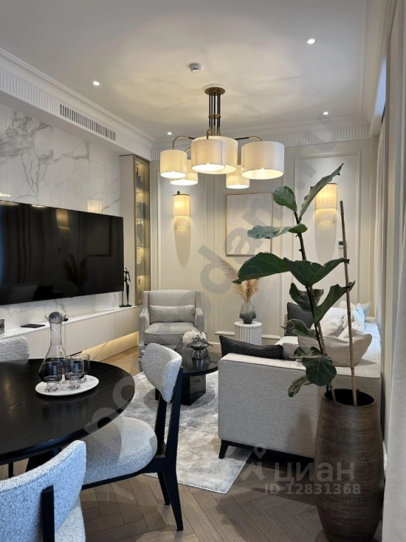 3-к кв. Москва ул. Казакова, 7 (84.8 кв.м)