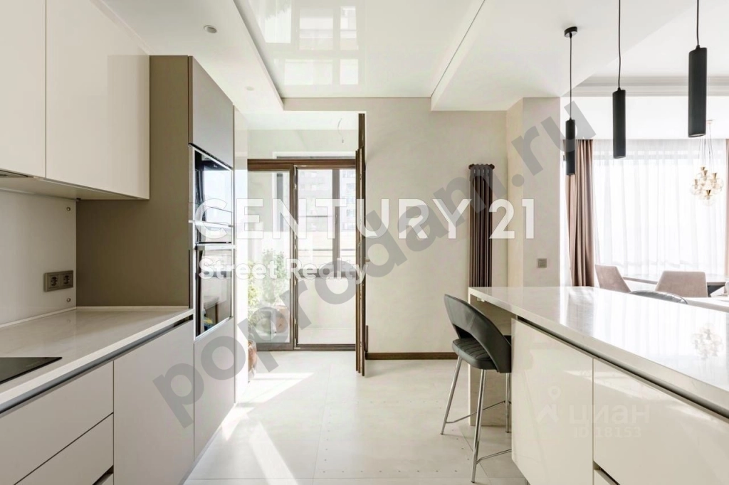 3-к кв. Москва Новоясеневский просп., 9 (129.0 кв.м)