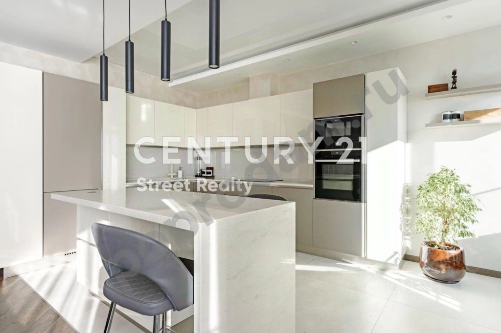 3-к кв. Москва Новоясеневский просп., 9 (129.0 кв.м)