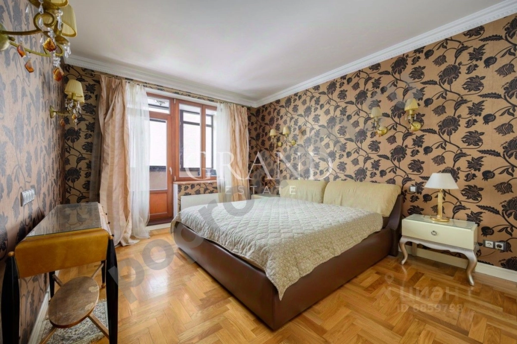 3-к кв. Москва Климентовский пер., 2 (146.0 кв.м)