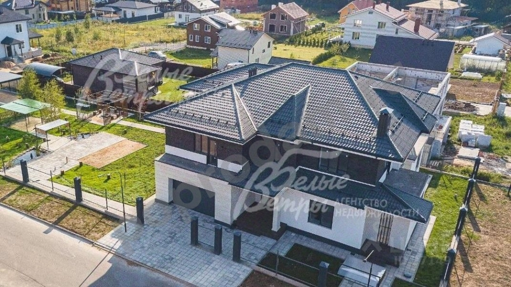 Дом в Москва Новофедоровское поселение, Учетный № 180 кв-л,  (530 кв.м)