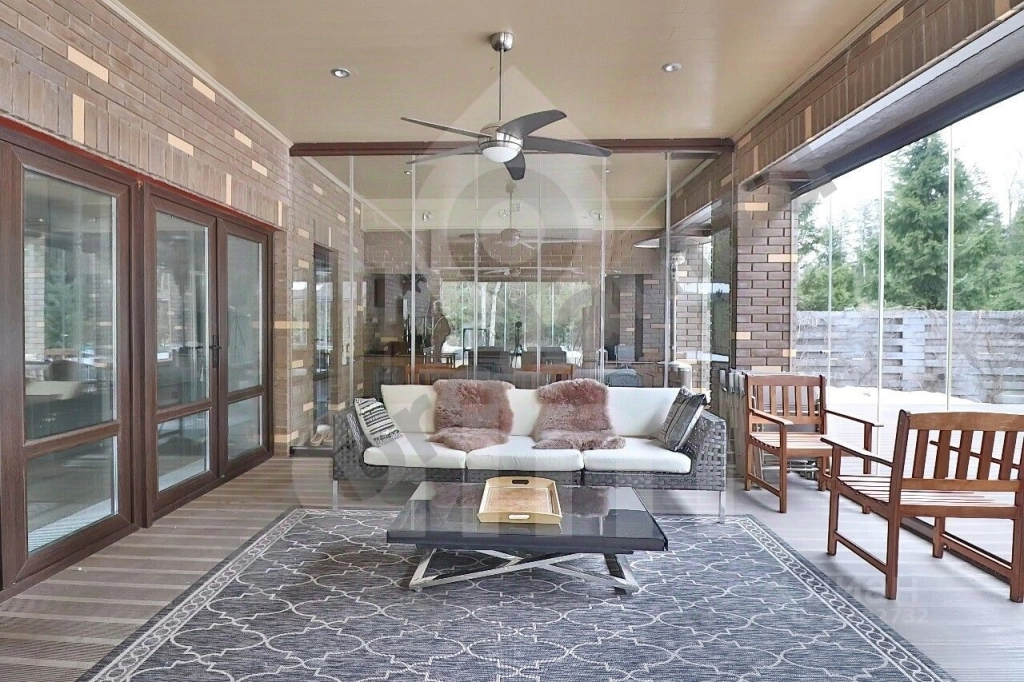 Дом в Москва Новофедоровское поселение, д. Кузнецово, проезд 1-й Заречный, 4 (516 кв.м)