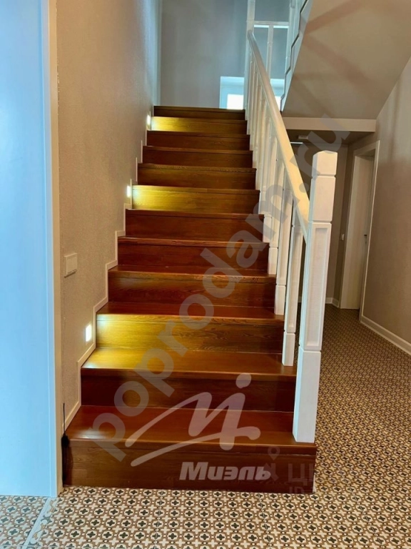 Дом в Москва Новофедоровское поселение, д. Архангельское, ул. Барятинская, 47 (180 кв.м)