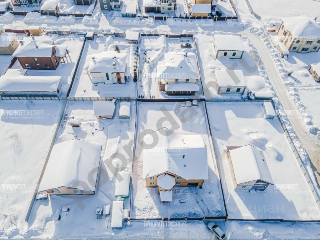 Дом в Москва Новофедоровское поселение, № 180 кв-л,  (300 кв.м)